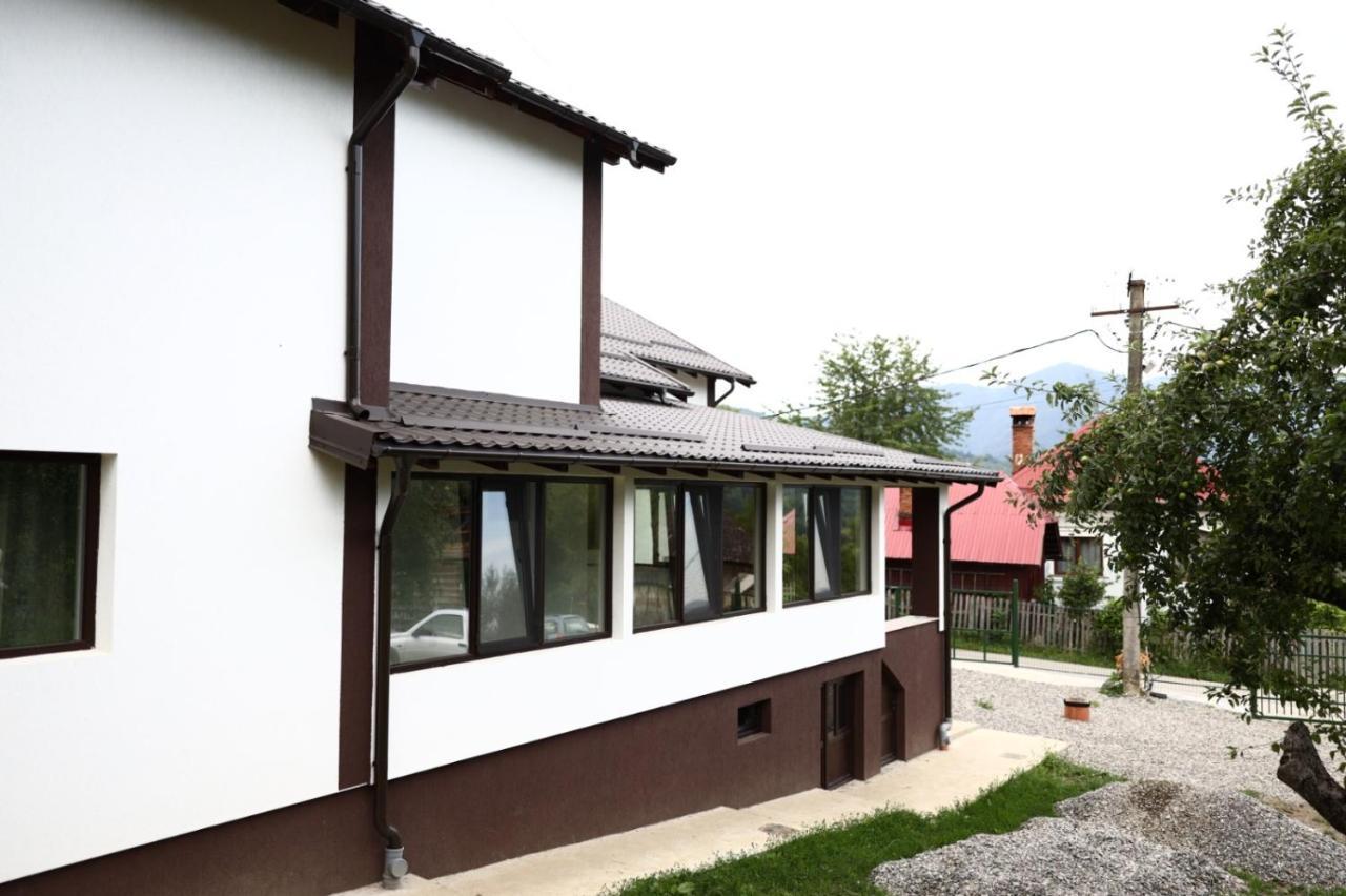 Hatasul Bunicului Arefu Exteriör bild