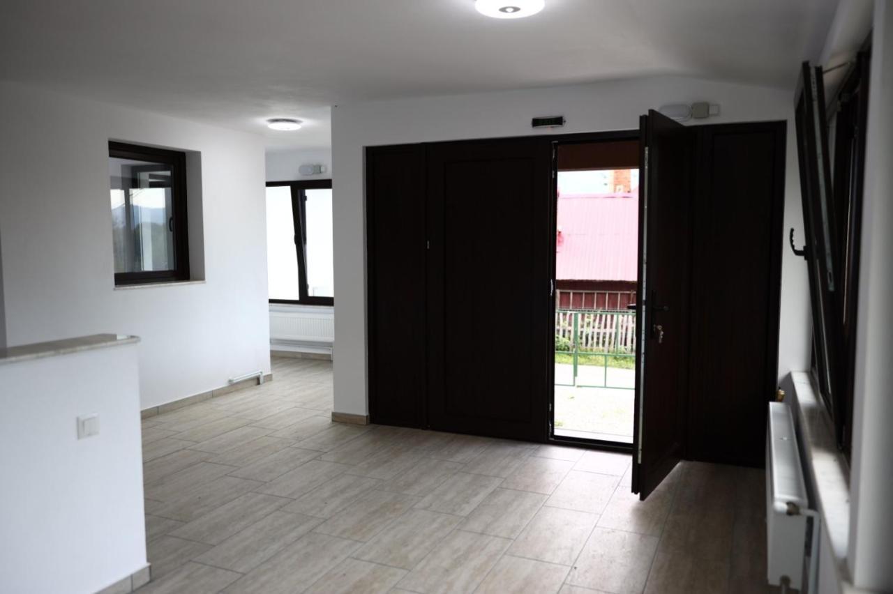Hatasul Bunicului Arefu Exteriör bild