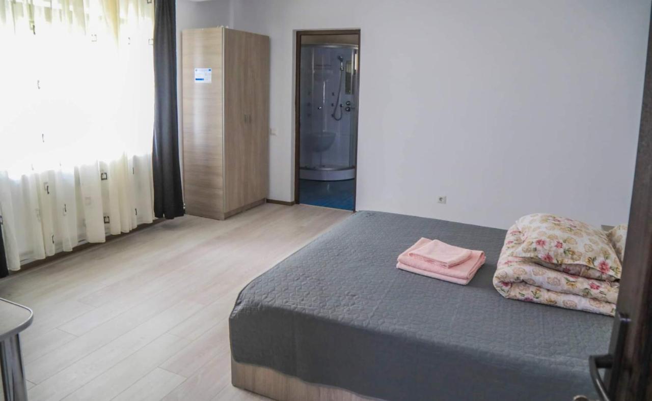 Hatasul Bunicului Arefu Exteriör bild