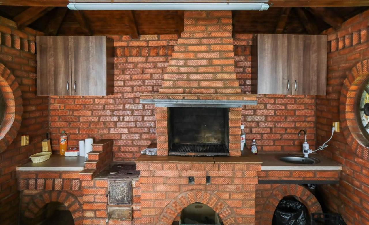 Hatasul Bunicului Arefu Exteriör bild